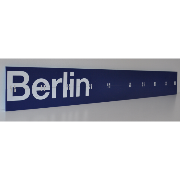 Original SBB split flap display Berlin
