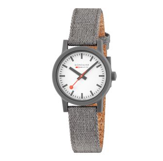 Mondaine SBB wristwatch Essence 32 mm