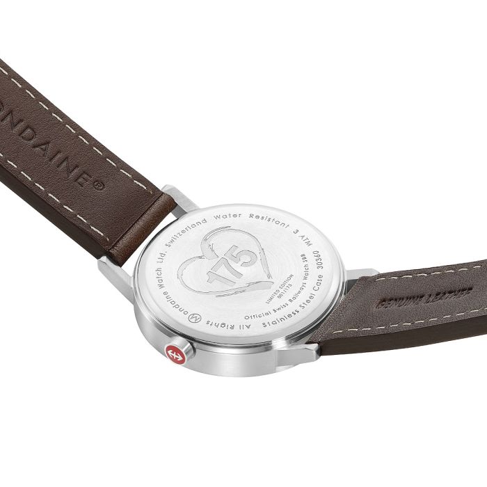 Mondaine Classic orologio in edizione limitata per i 175 anni delle  ferrovie svizzere